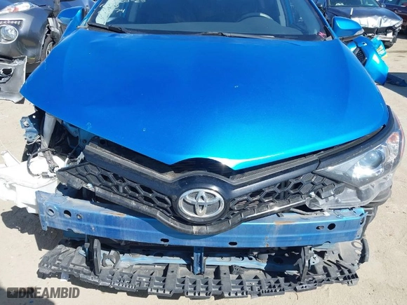 2018 Toyota Corolla iM with VIN JTNKARJE8JJ556357, listed as a IAAI auction lot 41687151 with 111,530 mi miles. Bid and sale history available at carsss.com. Image 6.