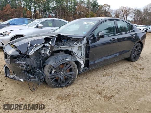 2024 Volvo S60 Plus Black Edition z VIN 7JRL12TH0RG281486, wystawiony jako Copart lot #75622704 z przebiegiem 15 179 mil mil oraz Szkoda całkowita • Salvage title. Historia ofert i sprzedaży dostępna na DreamBid. Obrazek 1.