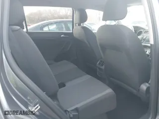 2021 Volkswagen Tiguan S with VIN 3VV1B7AX9MM075450, listed as a IAAI auction lot 41509295 with 69,097 mi miles. Bid and sale history available at carsss.com. Image 8.