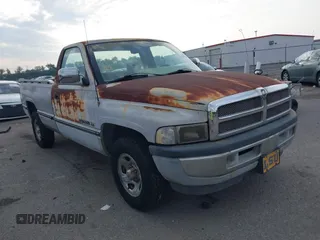 1994 Dodge 1500 z VIN 1B7HC16YXRS728178, wystawiony jako IAAI lot #42295850 z przebiegiem 44 926 mil mil oraz . Historia ofert i sprzedaży dostępna na DreamBid. Obrazek 1.