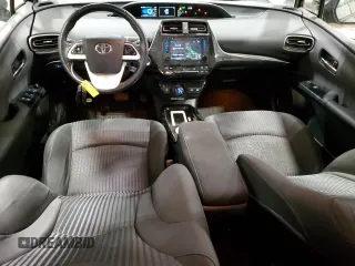 2016 Toyota Prius Four z VIN JTDKARFUXG3502205, wystawiony jako Copart lot #58021615 z przebiegiem 137 817 mil mil oraz Czysty tytuł • Clean title. Historia ofert i sprzedaży dostępna na DreamBid. Obrazek 8.