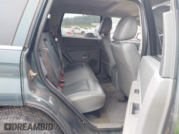 2005 Jeep Grand Cherokee Limited z VIN 1J4HR58N45C670673, wystawiony jako IAAI lot #42849069 z przebiegiem 141 435 mil mil oraz . Historia ofert i sprzedaży dostępna na DreamBid. Obrazek 8.