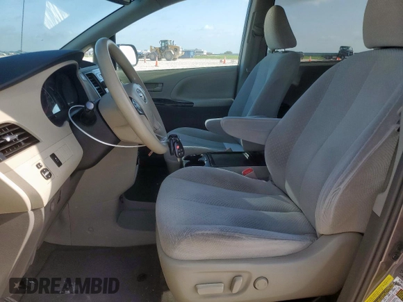 2013 Toyota Sienna LE AAS with VIN 5TDKK3DC7DS307239, listed as a Copart auction lot 62517325 with 173,363 mi miles and Salvage title. Bid and sale history available at DreamBid. Image 7.