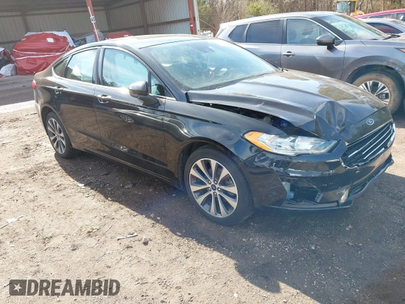 2020 Ford Fusion SE с VIN 3FA6P0T96LR180613, выставлен на аукционе IAAI как лот 42216435 с пробегом 52 904 миль миль и . История ставок и продаж доступна на DreamBid. Изображение 1.