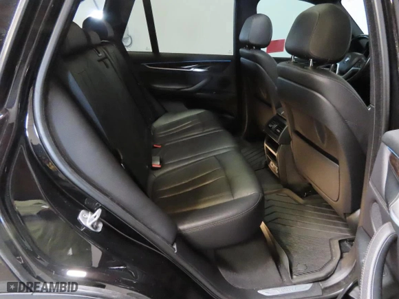 2017 BMW X5 sDrive35i with VIN 5UXKR2C39H0X03686, listed as a Copart auction lot 54441475 with 84,244 mi miles and Salvage Title. Bid and sale history available at carsss.com. Image 6.