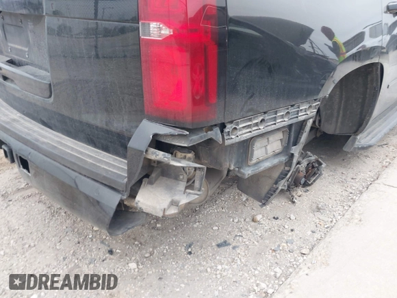 2015 Chevrolet Tahoe LS с VIN 1GNSCAKC9FR115611, выставлен на аукционе IAAI как лот 41624152 с пробегом 201 652 миль миль и . История ставок и продаж доступна на DreamBid. Изображение 18.