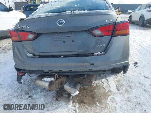 2019 Nissan Altima SV z VIN 1N4BL4DW5KN319234, wystawiony jako IAAI lot #41360319 z przebiegiem 55 665 mil mil oraz . Historia ofert i sprzedaży dostępna na DreamBid. Obrazek 17.
