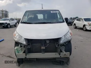 2020 Nissan NV200 SV with VIN 3N6CM0KN2LK699748, listed as a Copart auction lot 60076015 with 152,243 mi miles and Salvage title. Bid and sale history available at DreamBid. Image 5.