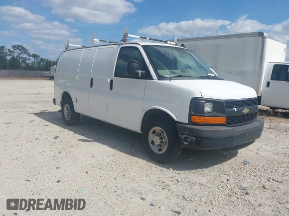 2016 Chevrolet Express Cargo Van with VIN 1GCWGAFF9G1174306, listed as a IAAI auction lot 42028351 with 154,646 mi miles. Bid and sale history available at carsss.com. Image 1.