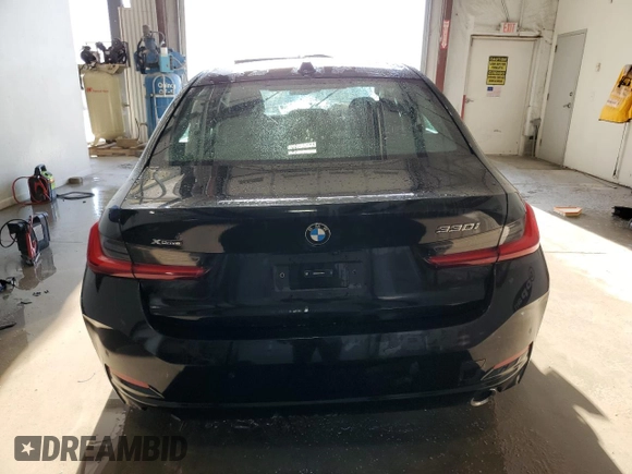 2025 BMW 3 Series 330i xDrive with VIN 3MW89CW02S8F08011, listed as a Copart auction lot 53448925 with 0 mi miles and Non Repairable. Bid and sale history available at carsss.com. Image 6.