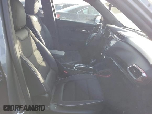 2022 Chevrolet TrailBlazer RS with VIN KL79MTSL0NB035652, listed as a IAAI auction lot 41791770 with 25,046 mi miles and . Bid and sale history available at DreamBid. Image 5.