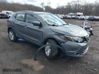2018 Nissan Rogue Sport SV with VIN JN1BJ1CRXJW252006, listed as a IAAI auction lot 41234997 with 154,764 mi miles. Bid and sale history available at carsss.com. Image 1.
