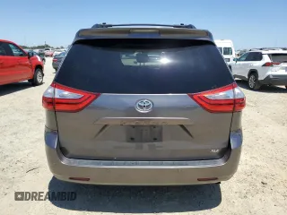 2017 Toyota Sienna XLE Auto Access Seat with VIN 5TDYZ3DC1HS838612, listed as a Copart auction lot 61286525 with 269,050 mi miles and Clean title. Bid and sale history available at DreamBid. Image 6.