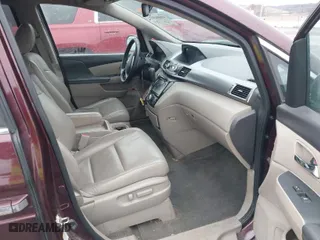 2015 Honda Odyssey EX-L with VIN 5FNRL5H68FB030104, listed as a IAAI auction lot 41684307 with 182,185 mi miles. Bid and sale history available at carsss.com. Image 5.
