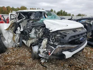 2022 Ford F-150 XL z VIN 1FTEX1CB7NKD00621, wystawiony jako Copart lot #72006184 z przebiegiem Nie podano mil oraz Szkoda całkowita • Salvage title. Historia ofert i sprzedaży dostępna na DreamBid. Obrazek 4.