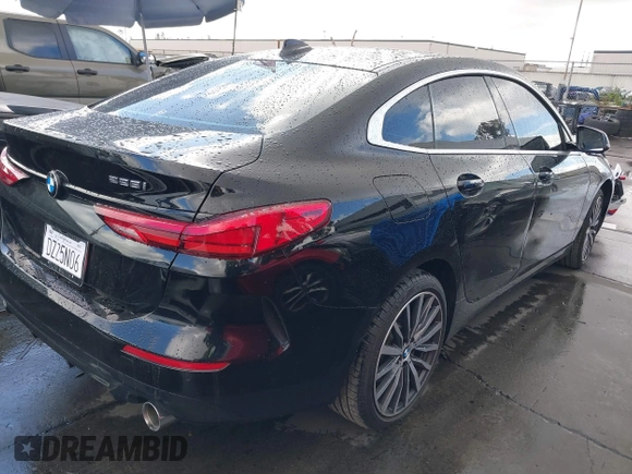 2021 BMW 2 Series 228i с VIN WBA53AK05M7H40186, выставлен на аукционе IAAI как лот 41717616 с пробегом 33 171 миль миль и . История ставок и продаж доступна на DreamBid. Изображение 4.