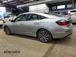 2020 Honda Insight Touring with VIN 19XZE4F9XLE010469, listed as a Copart auction lot 47178905 with 181,769 mi miles and Clean Title. Bid and sale history available at carsss.com. Image 2.