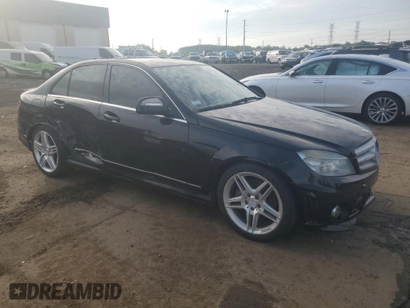 2009 Mercedes-Benz C 350 Sport с VIN WDDGF56X19R045087, выставлен на аукционе Copart как лот 62343065 с пробегом 207 566 миль миль и Списание • Salvage title. История ставок и продаж доступна на DreamBid. Изображение 4.