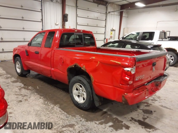 2008 Dodge Dakota SLT with VIN 1D7HW42K78S530057, listed as a IAAI auction lot 41175593 with 89,294 mi miles and . Bid and sale history available at carsss.com. Image 3.