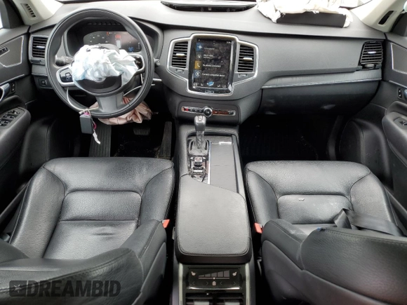 2020 Volvo XC90 Momentum with VIN YV4A22PK9L1557549, listed as a Copart auction lot 62224375 with 75,887 mi miles and Salvage title. Bid and sale history available at DreamBid. Image 8.