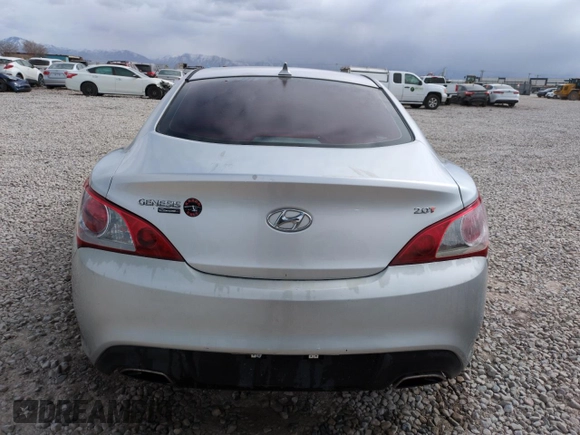 2010 Hyundai Genesis Coupe с VIN KMHHT6KD1AU026657, выставлен на аукционе Copart как лот 46077485 с пробегом 101 257 миль миль и Списание • Salvage title. История ставок и продаж доступна на DreamBid. Изображение 6.