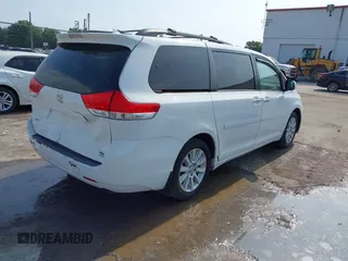 2011 Toyota Sienna XLE с VIN 5TDDK3DC6BS029472, выставлен на аукционе IAAI как лот 42334600 с пробегом 145 860 миль миль и . История ставок и продаж доступна на DreamBid. Изображение 4.