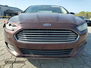 2013 Ford Fusion SE with VIN 3FA6P0HR3DR128298, listed as a Copart auction lot 52674515 with 161,936 mi miles and Salvage Title. Bid and sale history available at DreamBid. Image 5.