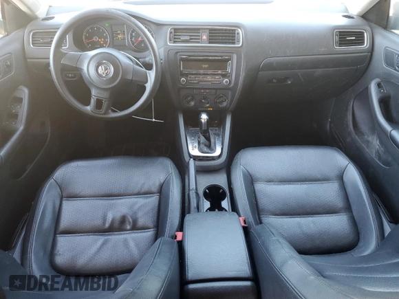 2014 Volkswagen Jetta SE with VIN 3VWD17AJ1EM247446, listed as a Copart auction lot 63695695 with 165,652 mi miles and Clean title. Bid and sale history available at DreamBid. Image 8.