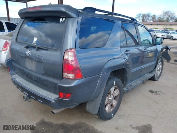 2005 Toyota 4Runner SR5 with VIN JTEZU14R850055504, listed as a IAAI auction lot 41708872 with 270,835 mi miles. Bid and sale history available at carsss.com. Image 4.