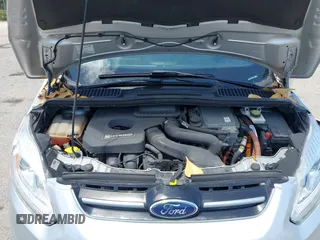 2018 Ford C-Max SE z VIN 1FADP5AU1JL104191, wystawiony jako IAAI lot #42153994 z przebiegiem 132 413 mil mil oraz . Historia ofert i sprzedaży dostępna na DreamBid. Obrazek 10.