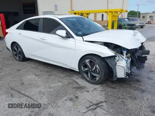 2021 Hyundai Elantra Limited with VIN 5NPLP4AG3MH013233, listed as a IAAI auction lot 39126915 with 40,008 mi miles and . Bid and sale history available at carsss.com. Image 1.
