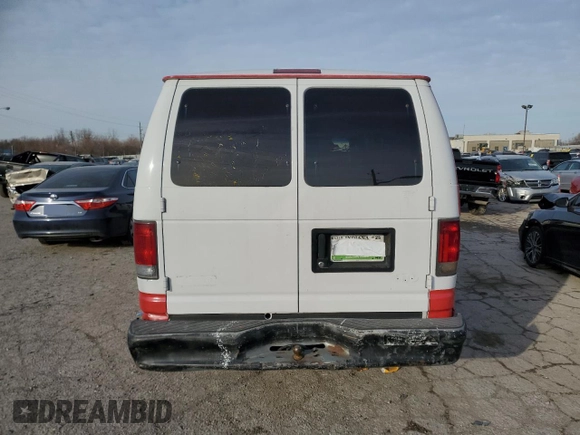 2002 Ford Econoline Passenger XL с VIN 1FBSS31L42HA49207, выставлен на аукционе Copart как лот 83612874 с пробегом 73 337 миль миль и На запчасти • Non repairable. История ставок и продаж доступна на DreamBid. Изображение 6.