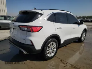 2020 Ford Escape SE z VIN 1FMCU9G63LUA01099, wystawiony jako Copart lot #52207345 z przebiegiem 73 321 mil mil oraz Szkoda całkowita • Salvage title. Historia ofert i sprzedaży dostępna na DreamBid. Obrazek 3.