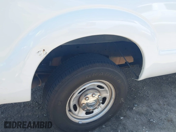 2014 Ford F-250 XL with VIN 1FT7W2A69EEA82400, listed as a IAAI auction lot 42287694 with 188,422 mi miles and . Bid and sale history available at DreamBid. Image 17.