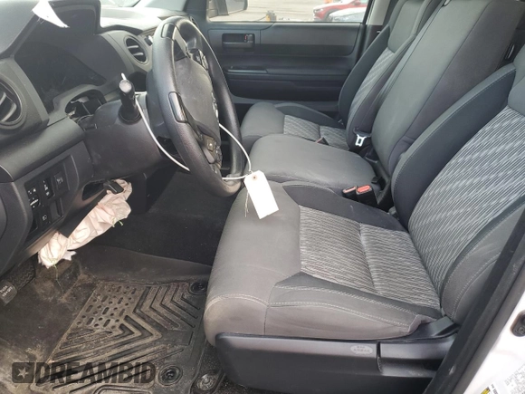 2019 Toyota Tundra SR with VIN 5TFRM5F10KX142691, listed as a Copart auction lot 83976374 with 45,679 mi miles and Salvage title. Bid and sale history available at DreamBid. Image 7.