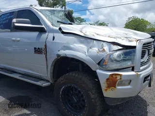 2018 Ram 2500 Laramie with VIN 3C6UR5FL3JG301310, listed as a IAAI auction lot 42239570 with 189,853 mi miles and . Bid and sale history available at DreamBid. Image 20.