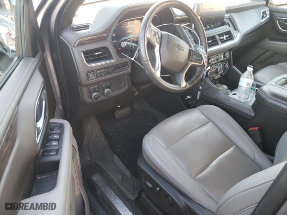 2022 Chevrolet Suburban Z71 with VIN 1GNSKDKD8NR117510, listed as a Copart auction lot 80980744 with 77,519 mi miles and Salvage Title. Bid and sale history available at carsss.com. Image 8.