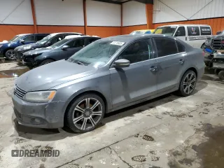 2012 Volkswagen Jetta Sedan SEL w/Sunroof with VIN 3VWLX7AJ9CM380754, listed as a Copart auction lot 43218405 with 198,390 mi miles and Clean Title. Bid and sale history available at carsss.com. Image 1.