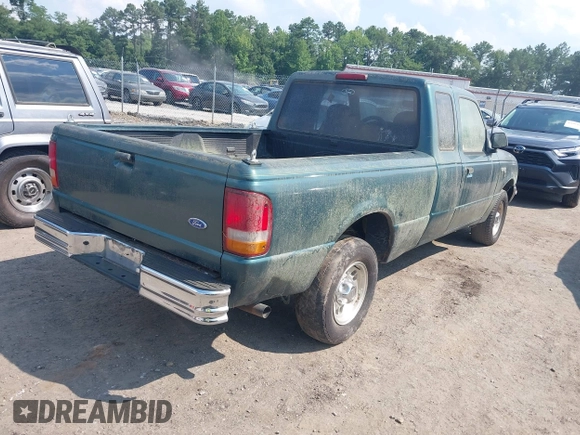 1996 Ford Ranger XL z VIN 1FTCR14U9TTA19168, wystawiony jako IAAI lot #42697495 z przebiegiem 300 792 mil mil oraz . Historia ofert i sprzedaży dostępna na DreamBid. Obrazek 4.