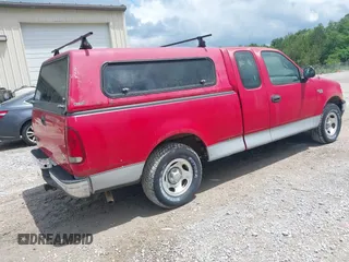 1999 Ford F-150 z VIN 1FTZX1723XNA41946, wystawiony jako IAAI lot #42255760 z przebiegiem 162 612 mil mil oraz . Historia ofert i sprzedaży dostępna na DreamBid. Obrazek 4.