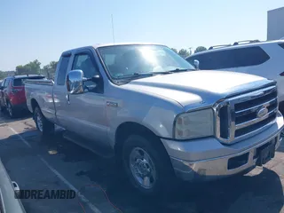 2005 Ford F-250 XL с VIN 1FTSX20Y75EC35883, выставлен на аукционе IAAI как лот 42548897 с пробегом 303 644 миль миль и . История ставок и продаж доступна на DreamBid. Изображение 13.