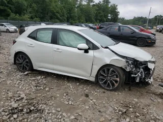 2019 Toyota Corolla Hatchback SE with VIN JTNK4RBEXK3068281, listed as a Copart auction lot 67693524 with 0 mi miles and Salvage Title. Bid and sale history available at carsss.com. Image 4.