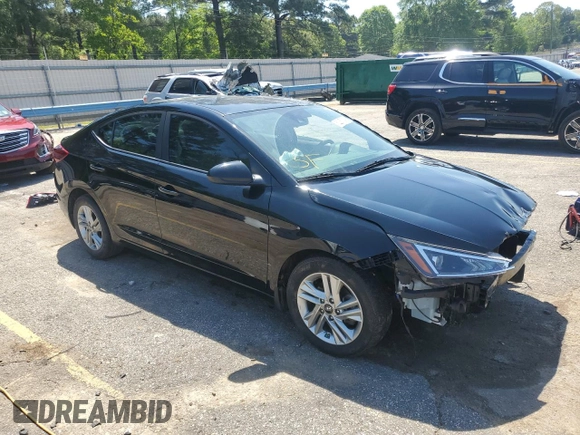 2020 Hyundai Elantra Value Edition z VIN KMHD84LF4LU026157, wystawiony jako Copart lot #52357745 z przebiegiem 67 740 mil mil oraz Nie do naprawy • Non repairable. Historia ofert i sprzedaży dostępna na DreamBid. Obrazek 4.