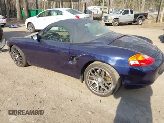 2001 Porsche Boxster with VIN WP0CA29841U626899, listed as a IAAI auction lot 41695245 with 138,097 mi miles. Bid and sale history available at carsss.com. Image 3.