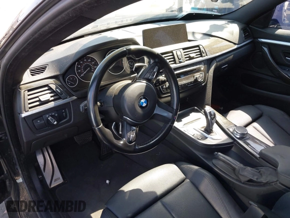 2017 BMW 4 Series 430i z VIN WBA4F7C30HG787546, wystawiony jako IAAI lot #42425058 z przebiegiem 87 507 mil mil oraz . Historia ofert i sprzedaży dostępna na DreamBid. Obrazek 20.