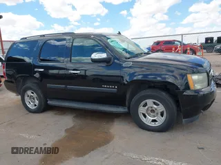 2007 Chevrolet Tahoe LS with VIN 1GNFC13C47J406467, listed as a IAAI auction lot 42081860 with 275,814 mi miles and . Bid and sale history available at DreamBid. Image 13.