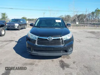 2016 Toyota Highlander LE Plus z VIN 5TDZKRFHXGS135786, wystawiony jako IAAI lot #41567851 z przebiegiem 198 969 mil mil oraz . Historia ofert i sprzedaży dostępna na DreamBid. Obrazek 12.