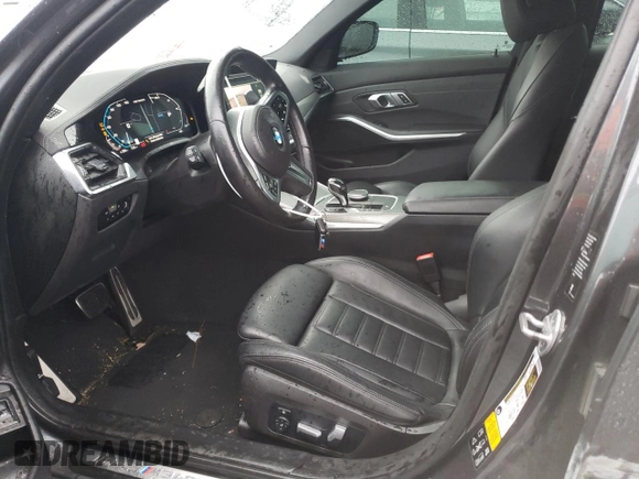 2021 BMW 3 Series M340i xDrive with VIN 3MW5U9J02M8B84525, listed as a Copart auction lot 81679494 with 34,447 mi miles and Salvage Title. Bid and sale history available at carsss.com. Image 7.