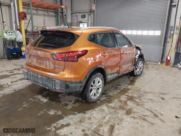 2017 Nissan Rogue Sport SV with VIN JN1BJ1CR9HW131669, listed as a IAAI auction lot 41625873 with 150,356 mi miles. Bid and sale history available at carsss.com. Image 4.