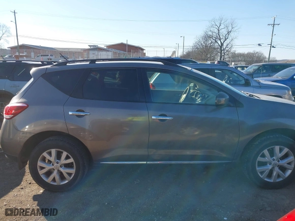 2014 Nissan Murano SL with VIN JN8AZ1MU3EW413892, listed as a IAAI auction lot 41418313 with 156,898 mi miles. Bid and sale history available at carsss.com. Image 13.